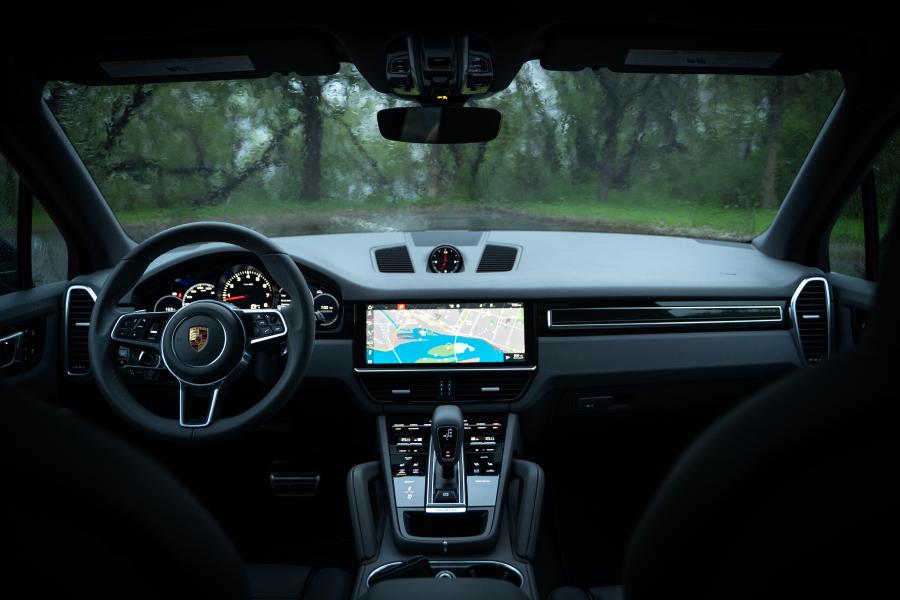 Торпедо Porsche Cayenne S (PO536) 2018 года  (NA) (фото 10 из 40)